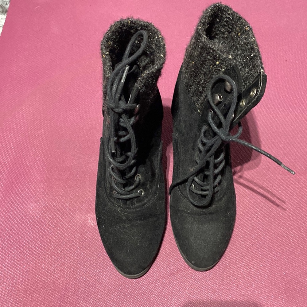 Black suede  lace up wedge heeled boot Madden Girl size 7.5